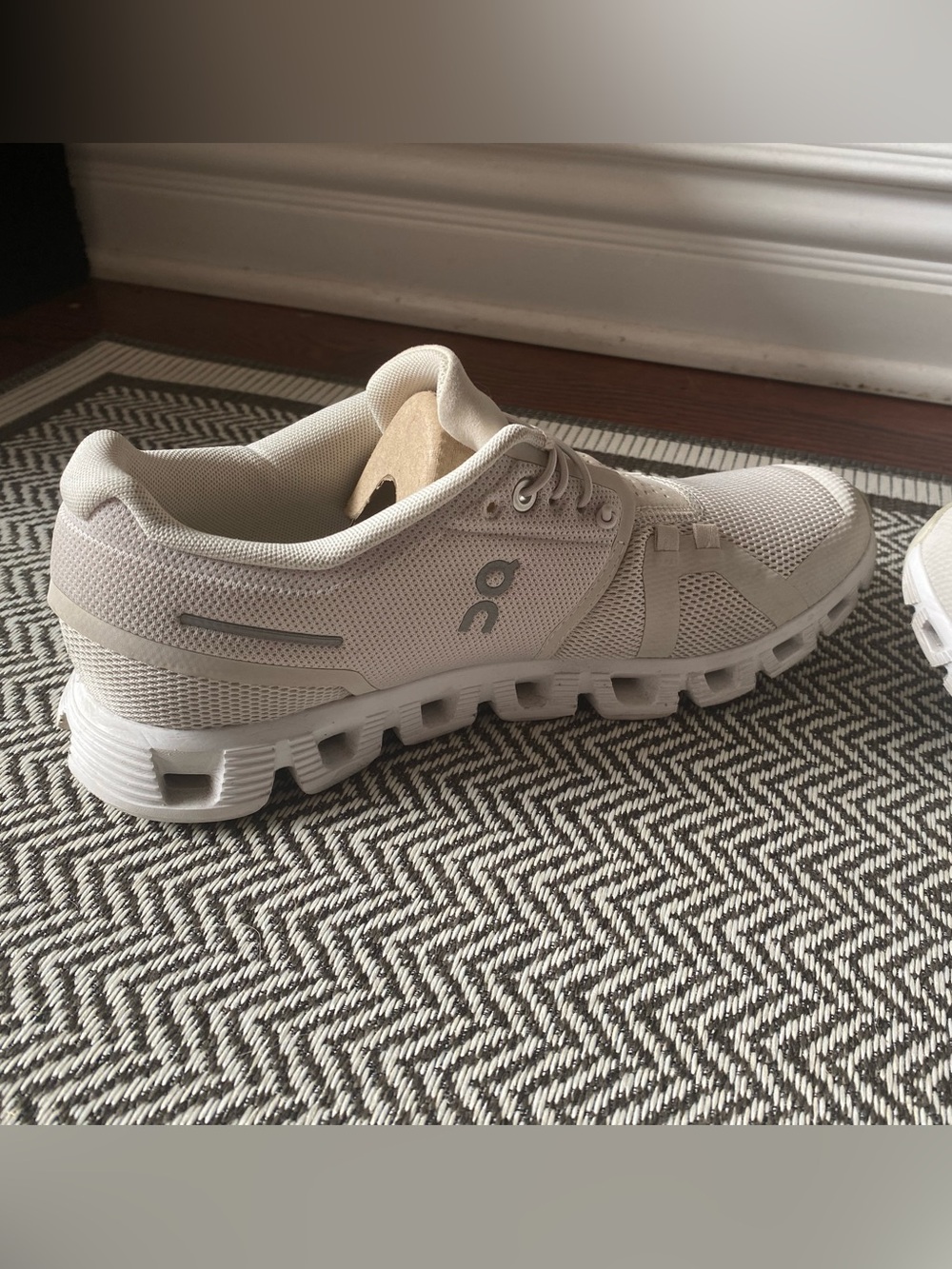 On Cloud 5 Sneakers (Colorway: Pearl and White; Women’s Size 8) - Picture 5 of 12
